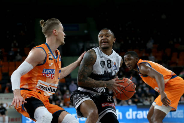 快节奏的攻 快节奏的攻